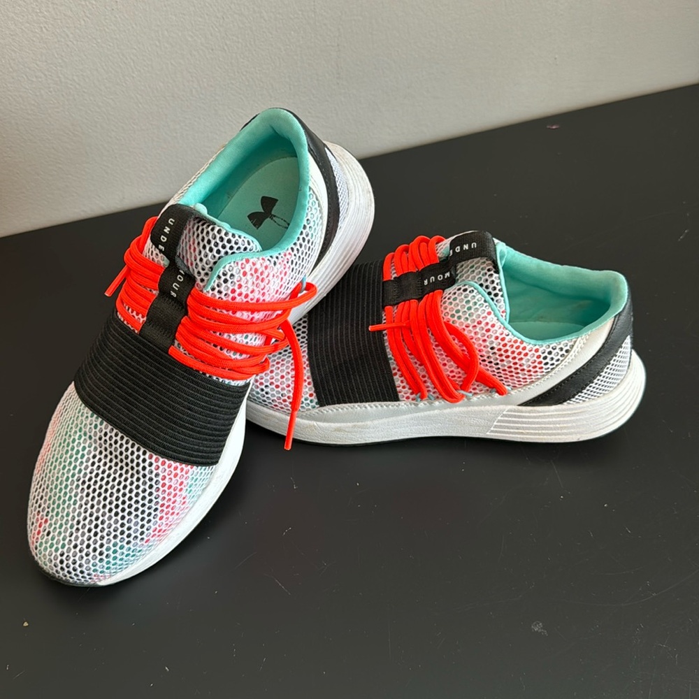 Under Armour Womens Breathe Training Shoes White 3019973-100 Lace Up